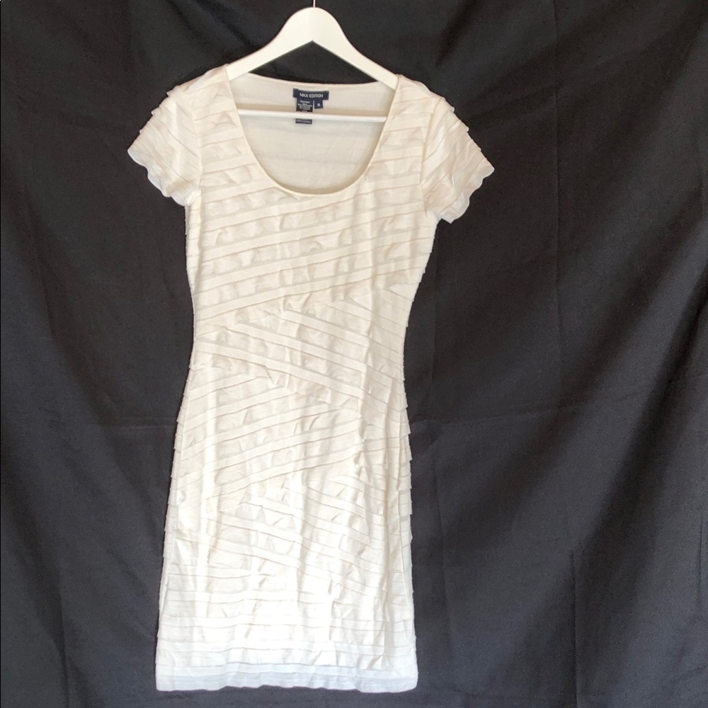 Max Studio Cream Textured Mini Dress - Picture 4 of 4